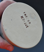 Load image into Gallery viewer, SCOTTISH POTTERY. 1950s Buchan Stoneware Tankard Shape Mug. Rare Abstract Pattern
