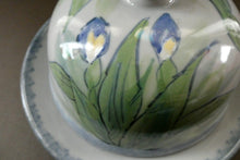 Load image into Gallery viewer, Vintage SCOTTISH Highland Stoneware CHEESE DOME Rarer Iris Pattern
