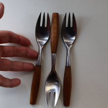 Load image into Gallery viewer, 1950s. Set of Three Vintage DANSK Fjord Pattern Three-Prong Pastry Forks. Stainless Steel with Teak Handles. 6 1/2 inches
