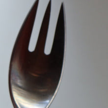 Load image into Gallery viewer, 1950s. Set of Three Vintage DANSK Fjord Pattern Three-Prong Pastry Forks. Stainless Steel with Teak Handles. 6 1/2 inches
