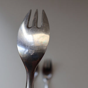 1950s. Set of Three Vintage DANSK Fjord Pattern Three-Prong Pastry Forks. Stainless Steel with Teak Handles. 6 1/2 inches