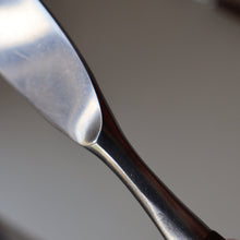 Load image into Gallery viewer, 1950s. Set of Six Vintage DANSK Fjord Pattern Dinner Knives. Stainless Steel with Teak Handles. 8 1/4 inches
