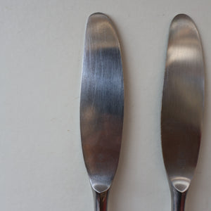 1950s. Pair of Vintage DANSK Fjord Pattern Dinner Knives. Stainless Steel with Teak Handles. 8 1/4 inches