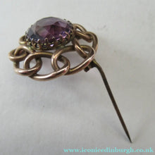 Load image into Gallery viewer, Vintage 9ct Gold Brooch. Beautifully Made Solid Gold Brooch Set with Faceted Amethyst Stone - Vintage Gold Brooch
