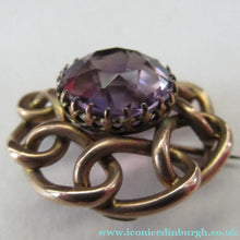 Load image into Gallery viewer, Vintage 9ct Gold Brooch. Beautifully Made Solid Gold Brooch Set with Faceted Amethyst Stone - Vintage Gold Brooch
