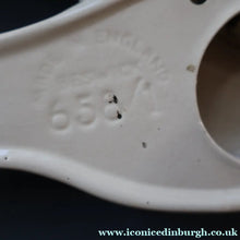 Load image into Gallery viewer, A/ LARGE Vintage BESWICK Seagull Wall Plaque. Model Number 658/1
