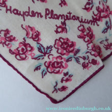 Load image into Gallery viewer, AMERICAN World's Fair 1939 SOUVENIR Handkerchief
