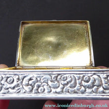 Load image into Gallery viewer, ANTIQUE 1870s Indian Chased Silver Oblong Snuff Box. TRICHINOPOLY.
