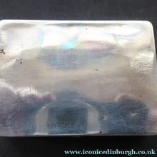 Load image into Gallery viewer, ANTIQUE 1870s Indian Chased Silver Oblong Snuff Box. TRICHINOPOLY.
