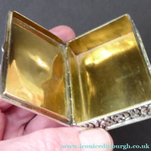 Load image into Gallery viewer, ANTIQUE 1870s Indian Chased Silver Oblong Snuff Box. TRICHINOPOLY.
