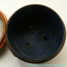 Load image into Gallery viewer, Antique 19th Century Dark MAUCHLINE Ware Thread Box.
