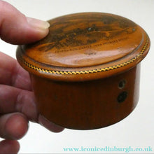 Load image into Gallery viewer, Antique 19th Century Dark MAUCHLINE Ware Thread Box.
