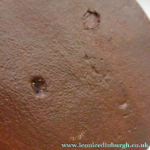 Load image into Gallery viewer, Antique 19th Century Dark MAUCHLINE Ware Thread Box.
