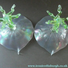 Load image into Gallery viewer, Beautiful Antique ART NOUVEAU John Walsh Walsh Uranium Glass Water Lily Comport (B) - British Glass
