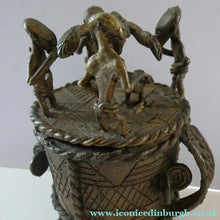 Load image into Gallery viewer, 1920s African Ghana Ashanti Gold Pot. Lidded Kuduo
