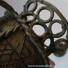 Load image into Gallery viewer, 1920s African Ghana Ashanti Gold Pot. Lidded Kuduo
