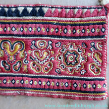 Load image into Gallery viewer, ANTIQUE FOLK ART. Pre-1950s Embroidered Textile Sample: Made by Peasants in Romania. Mounted on 1950s Swan Pens Advert
