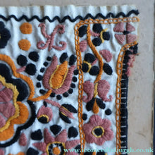 Load image into Gallery viewer, ANTIQUE FOLK ART. Pre-1950s Embroidered Textile Sample: Made by Peasants in Romania. Mounted on 1950s Swan Pens Advert
