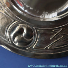 Load image into Gallery viewer, Antique GLASGOW SCHOOL Arts and Crafts Brass Wall Charger with Celtic Knotwork Pattern.  Fine Antique Metalwork
