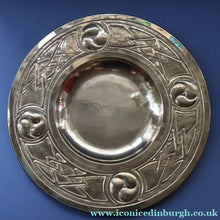 Load image into Gallery viewer, Antique GLASGOW SCHOOL Arts and Crafts Brass Wall Charger with Celtic Knotwork Pattern.  Fine Antique Metalwork
