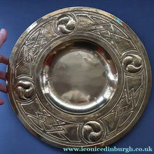 Load image into Gallery viewer, Antique GLASGOW SCHOOL Arts and Crafts Brass Wall Charger with Celtic Knotwork Pattern.  Fine Antique Metalwork
