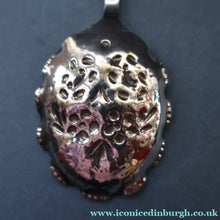 Load image into Gallery viewer, Antique Pair of Electro-Plate Berry Spoons &amp; Mother of Pearl Fruit Knife by JE &amp; SS. FITTED CASE
