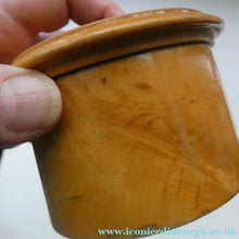 Load image into Gallery viewer, Antique SCOTTISH 19th Century MAUCHLINE Ware Trinket Box (c 1880), with an image of Holyrood Palace

