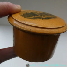Load image into Gallery viewer, Antique SCOTTISH 19th Century MAUCHLINE Ware Trinket Box (c 1880), with an image of Holyrood Palace
