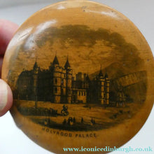 Load image into Gallery viewer, Antique SCOTTISH 19th Century MAUCHLINE Ware Trinket Box (c 1880), with an image of Holyrood Palace
