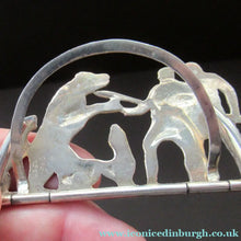 Load image into Gallery viewer, Antique Scottish Silver. 1890s Hamilton &amp; Inches Hallmarked Menu Holder: BEAR HUNT
