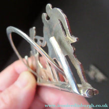 Load image into Gallery viewer, Antique Scottish Silver. 1890s Hamilton &amp; Inches Hallmarked Menu Holder: BEAR HUNT
