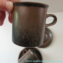 Load image into Gallery viewer, Set of Six Ruska Smaller Coffee Cups and Saucers 1960s Ulla Procope. Made in Finland
