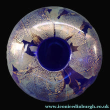 Load image into Gallery viewer, Azurene Vintage 1980s ISLE OF WIGHT Glass Royal Blue and Gold Squat Vase (with label)

