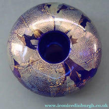 Load image into Gallery viewer, Azurene Vintage 1980s ISLE OF WIGHT Glass Royal Blue and Gold Squat Vase (with label)
