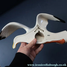 Load image into Gallery viewer, B/ Large Vintage BESWICK Seagull Wall Plaque. Model Number 658/2
