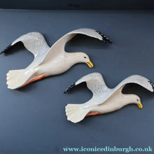 Load image into Gallery viewer, B/ Large Vintage BESWICK Seagull Wall Plaque. Model Number 658/2
