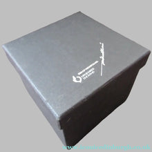 Load image into Gallery viewer, 1970s Isle of Wight Paperweight. Michael Harris with Flame Pontil

