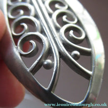 Load image into Gallery viewer, Vintage 1970s Scottish CEARD Pewter Brooch. Entitled MOOR FERN
