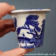 Load image into Gallery viewer, RARE 1920s ROYAL DOULTON Miniature Meat Pot. Flow Blue with Traditional Willow Pattern - British Ceramics
