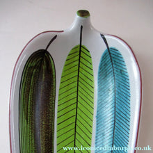 Load image into Gallery viewer, Vintage 1950s Swedish Stig Lindberg Leaf Pattern Dish
