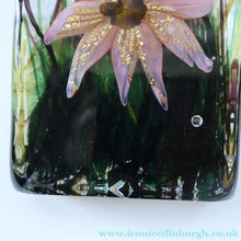 Load image into Gallery viewer, Collectable TIMOTHY HARRIS, Isle of Wight LARGE Glass Flower Block. Signed and dated 2001

