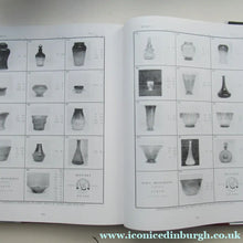 Load image into Gallery viewer, 1990 Volvo Edition of Ysart Glass Reference Book for Sale
