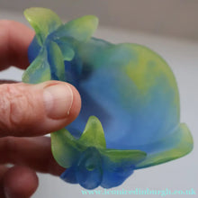 Load image into Gallery viewer, Contemporary DAUM Pate de Verre "Mini Coupelle Orchidee" Dish. BLUE. Boxed
