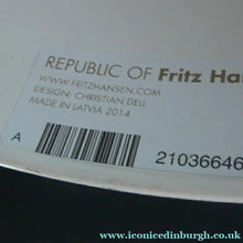 Load image into Gallery viewer, Pre-loved Contemporary Genuine FRITZ HANSEN White Enamel KAISER IDELL Desk Lamp

