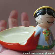 Load image into Gallery viewer, 1930s Carlton Ware Art Deco Ashtray Bride
