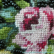 Load image into Gallery viewer, 1940s PETIT POINT &amp; GLASS BEAD Handbag or Evening Bag
