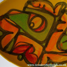 Load image into Gallery viewer, Early 1970s POOLE DELPHIS Shield Dish. Shape No. 21. Signed: CB for Cynthia Bennett
