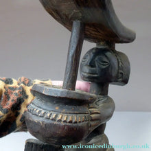 Load image into Gallery viewer, Early / Mid 20th Century LUBA Tribe (Congo - Zaire). African Carved Wood Tribal Head Rest
