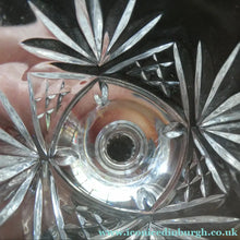 Load image into Gallery viewer, Edinburgh Crystal Set of FOUR Vintage STIRLING PATTERN Liqueur or Tasting Glasses
