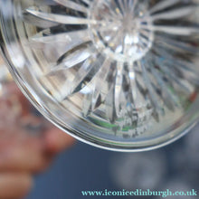 Load image into Gallery viewer, JOB LOT: Vintage Edinburgh Crystal CHAMPAGNE FLUTES. STAR OF EDINBURGH Pattern. Set of SEVEN: 6 1/4 inches
